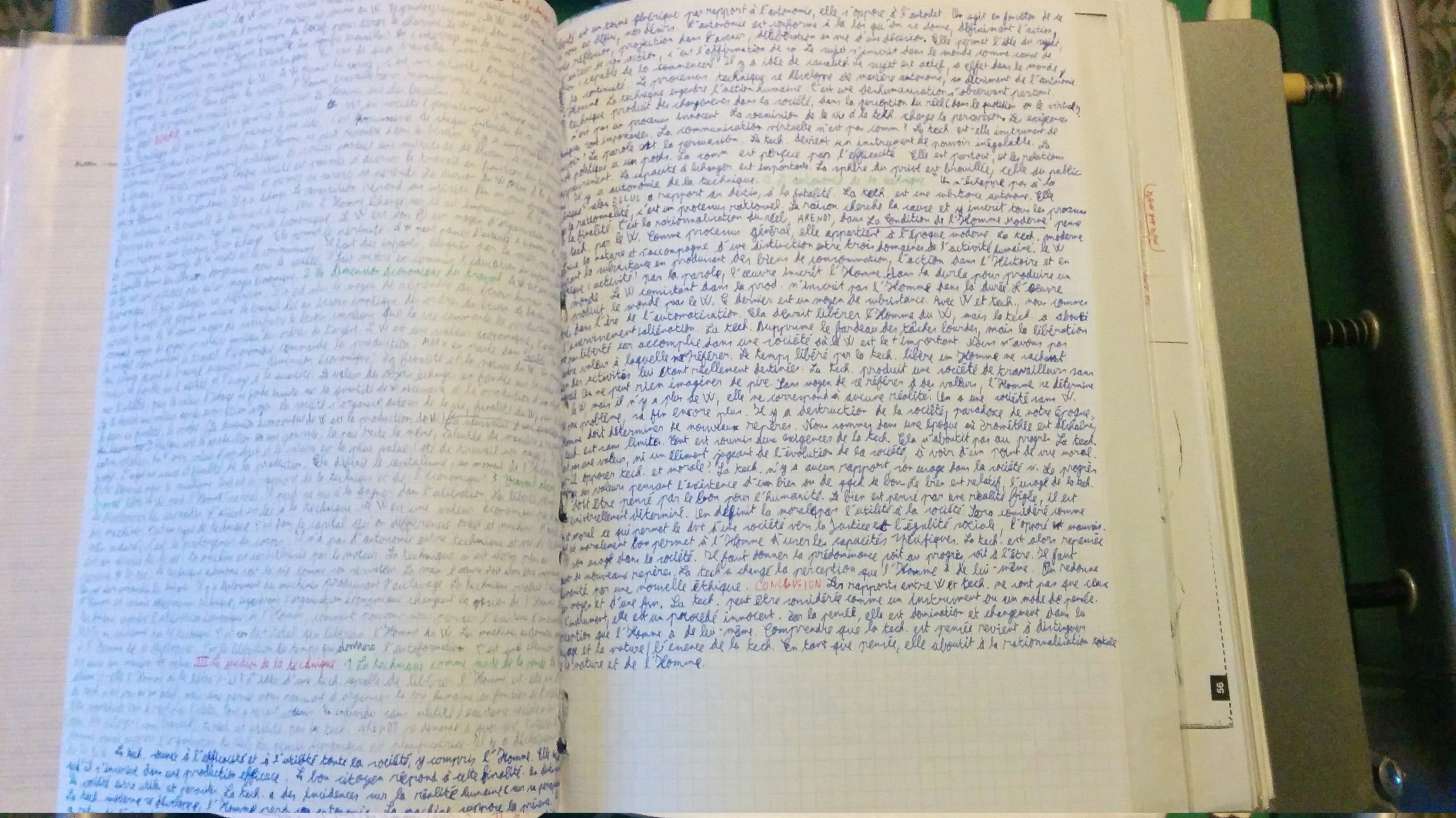 Deux autres feuilles avec le même style d'écriture. C'est immonde.