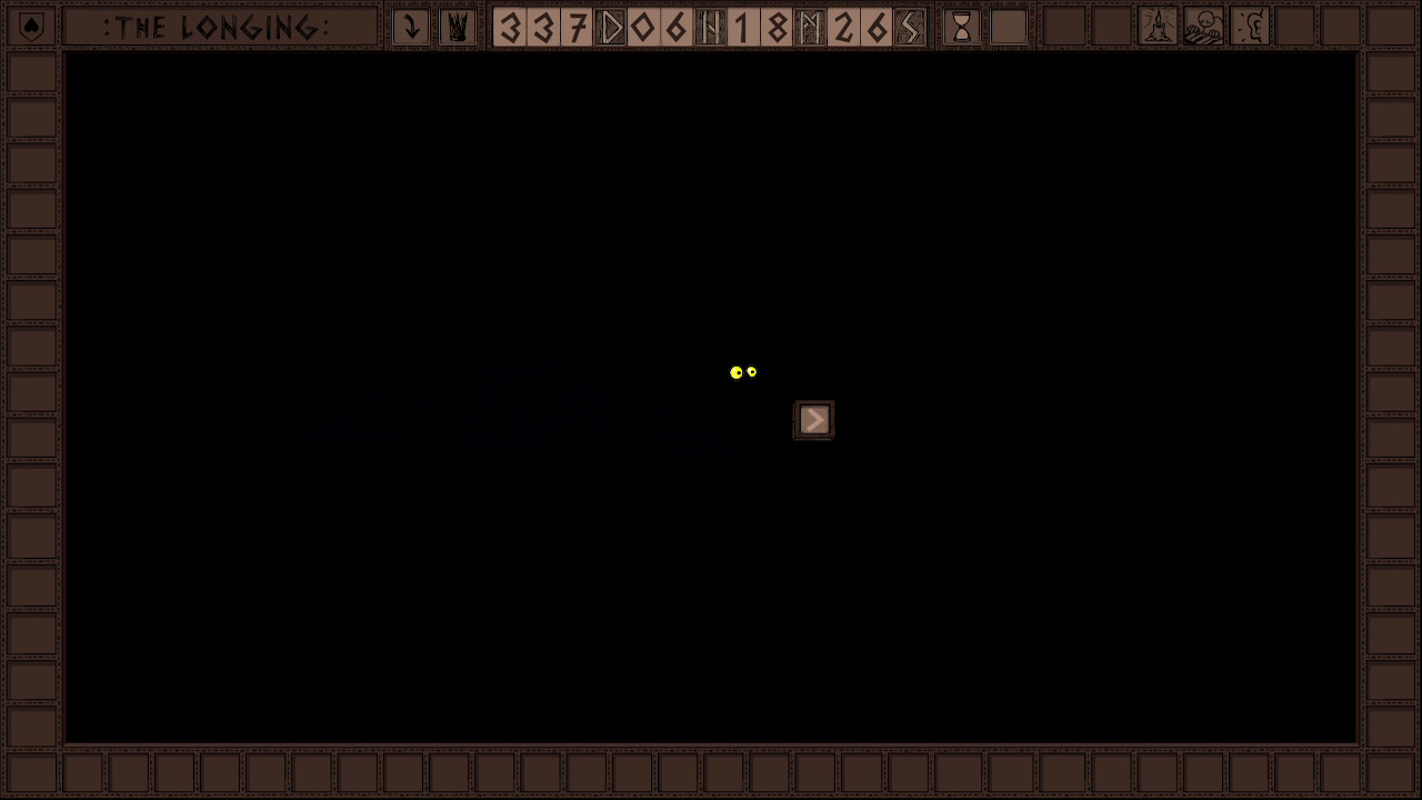 Extrait de mon let's play du jeu, en-dehors du cadre, l'écran est entièrement sombre, on ne voit que les deux yeux du personnage en mouvement, on devine qu'ils se déplacent vers la droite.